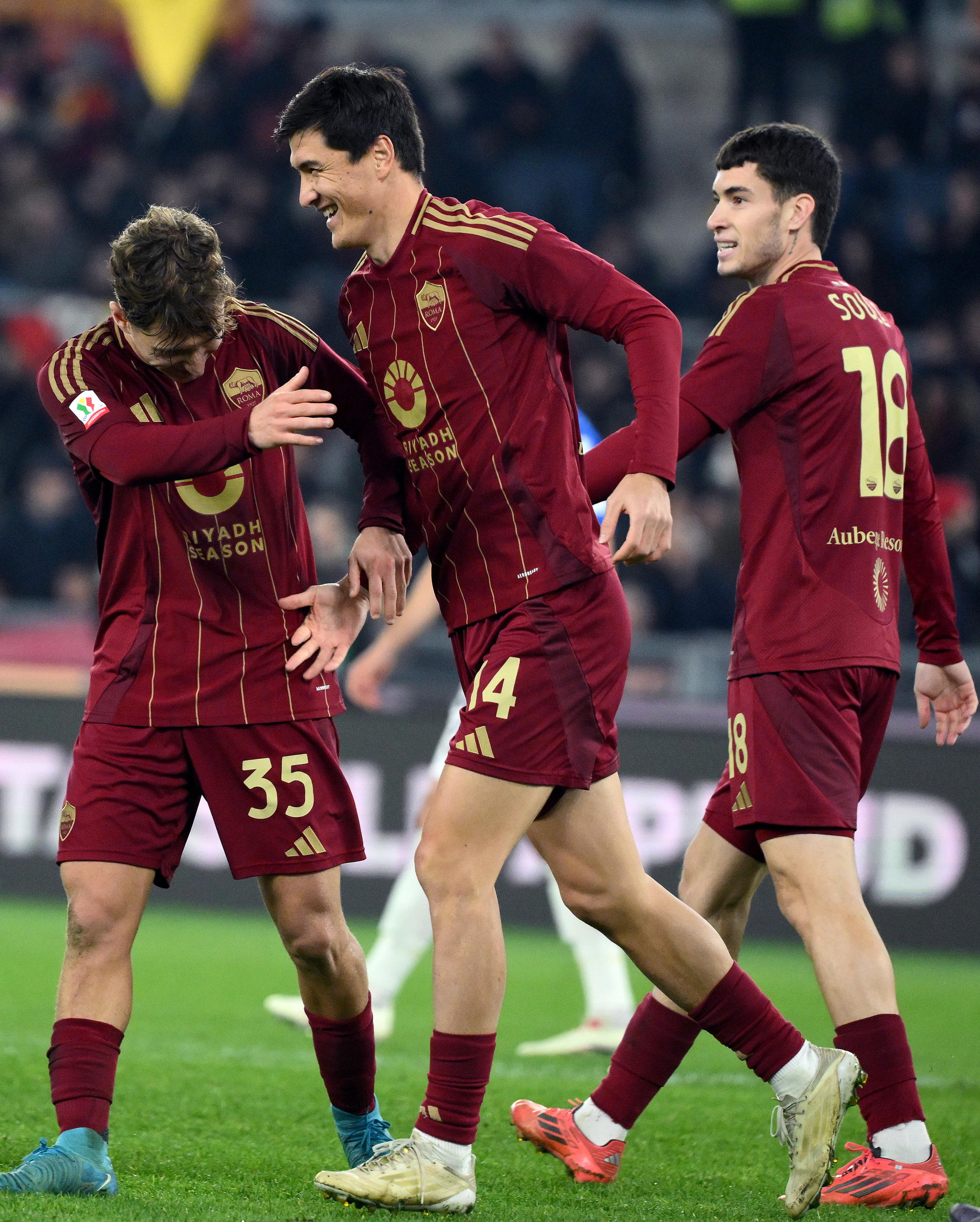 爱游戏投注-关于意大利队在比赛中一路领先,实现逆转胜利的信息