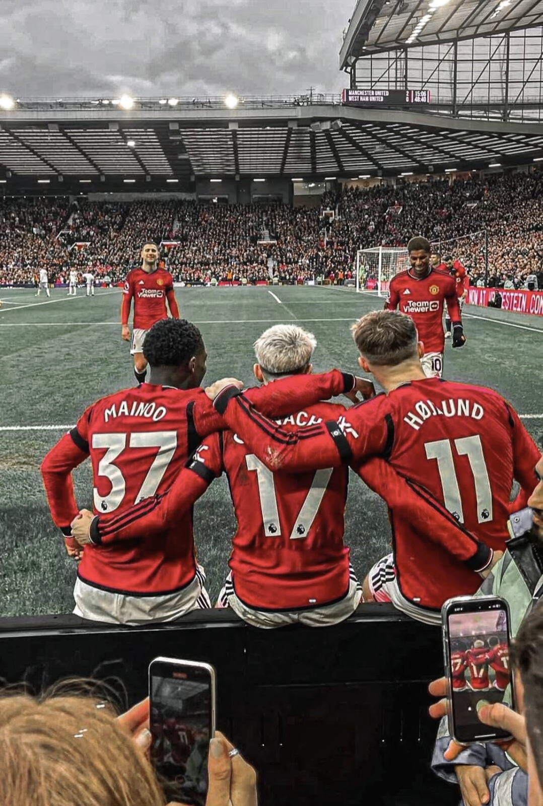 爱游戏网页版-关于曼联主场优势明显,球迷期待逆转奇迹的信息