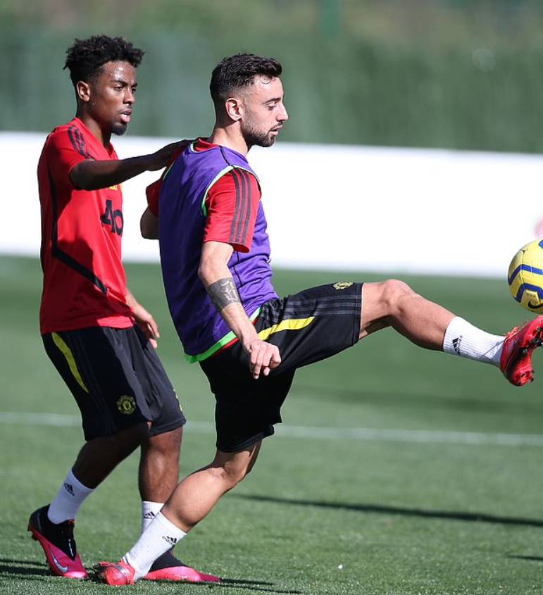 爱游戏在线登录-包含阿尔希拉尔中场大将伤愈复出,战帕尔梅拉斯阵容稳固的词条