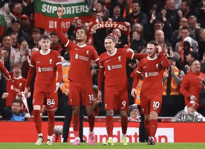 爱游戏官网-利物浦挑战布宜诺斯艾利斯独立,南美德比激烈升级