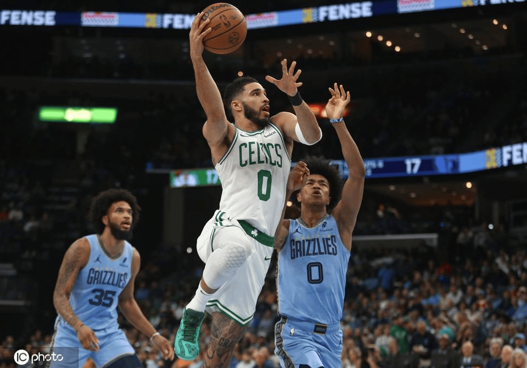 爱游戏官方-绿军主场惨败,塔图姆表示需要更多努力