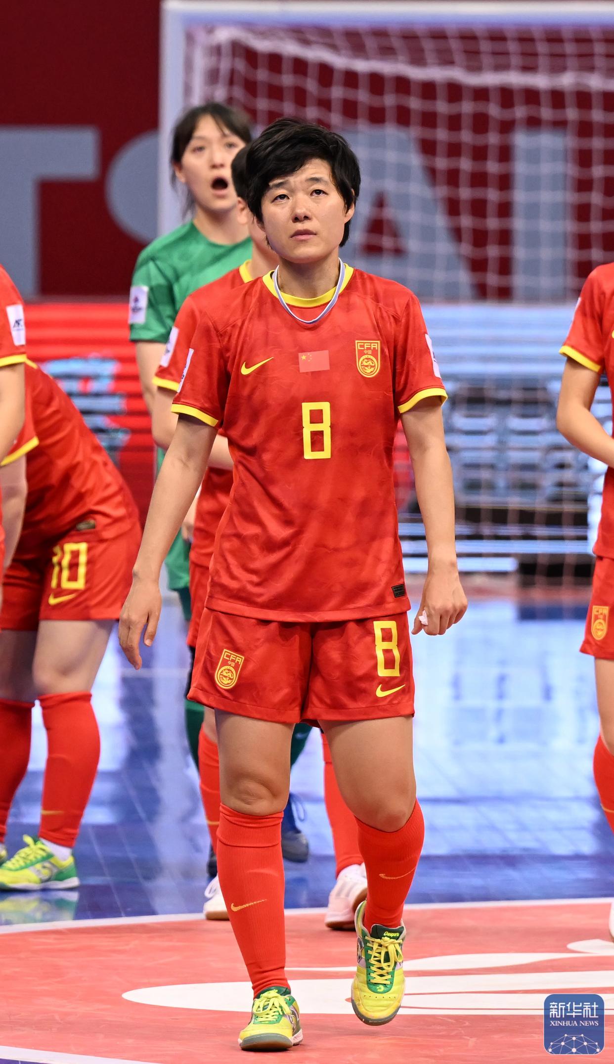 爱游戏视频-亚洲女足球赛中,中国队再度称霸赛场