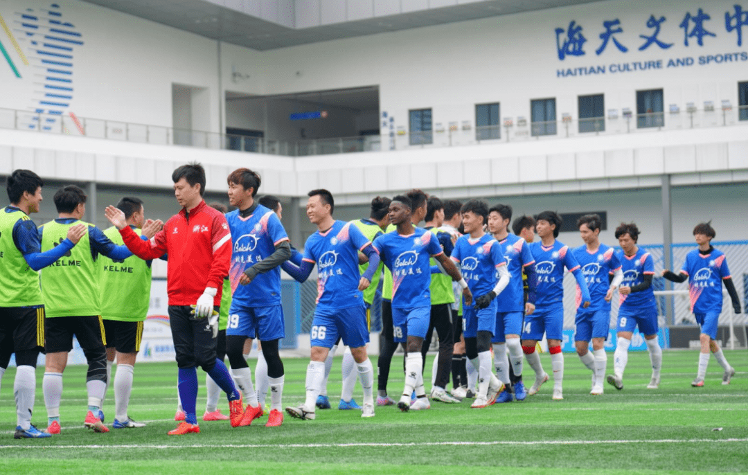 爱游戏app下载-精彩纷呈赛事打破僵局,球场激情四射的简单介绍