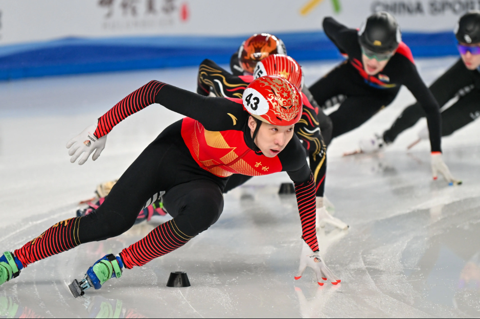 短道速滑比赛:韩国选手成功晋级决赛的简单介绍