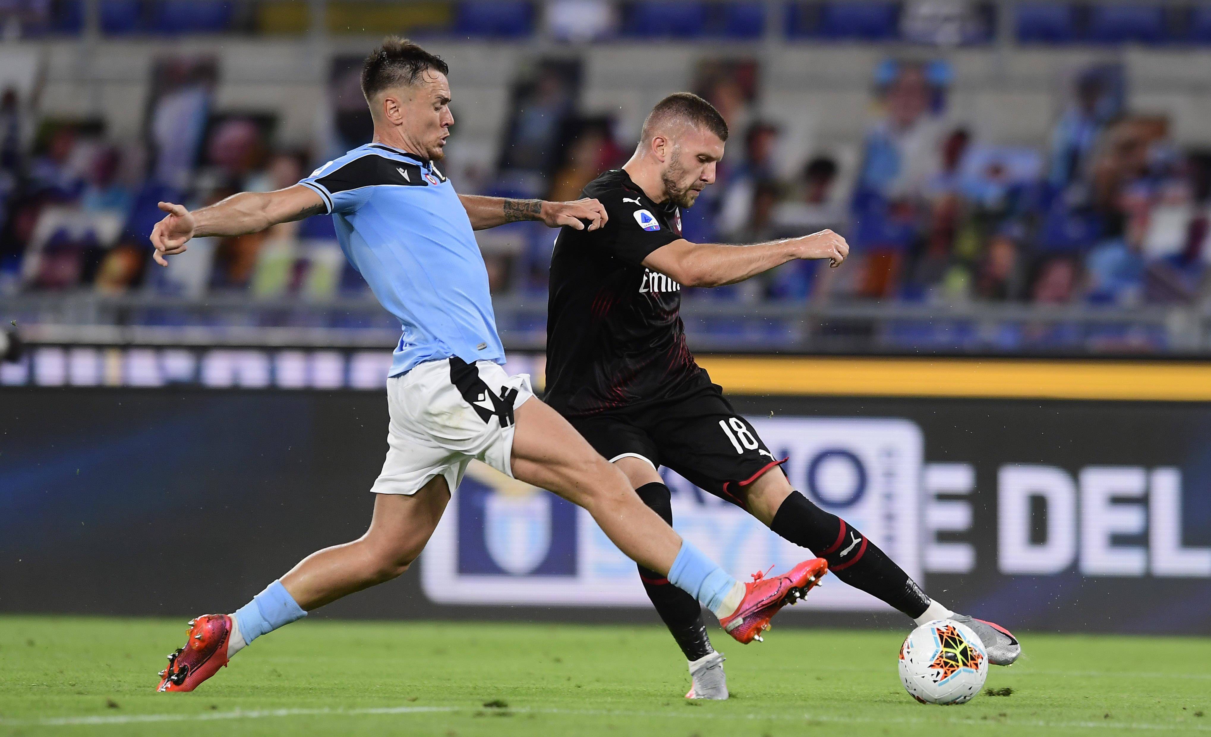 爱游戏在线登录-包含国米后防实力不容小觑,稳固球队局势的词条