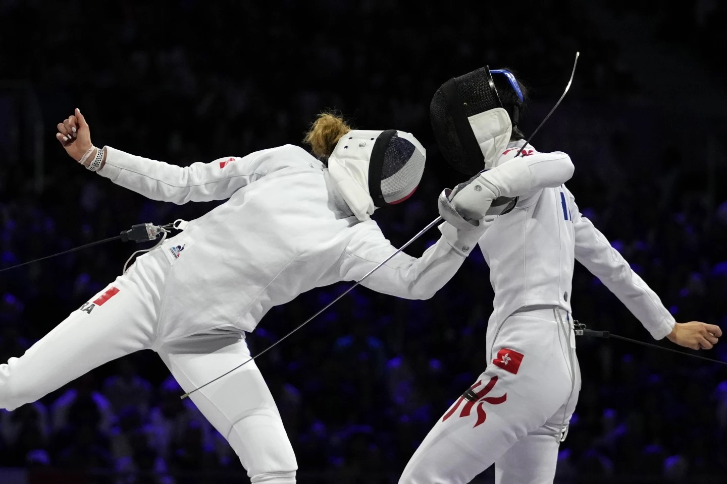 爱游戏电竞-法国击剑队员表现抢眼,斩获多枚金牌!的简单介绍