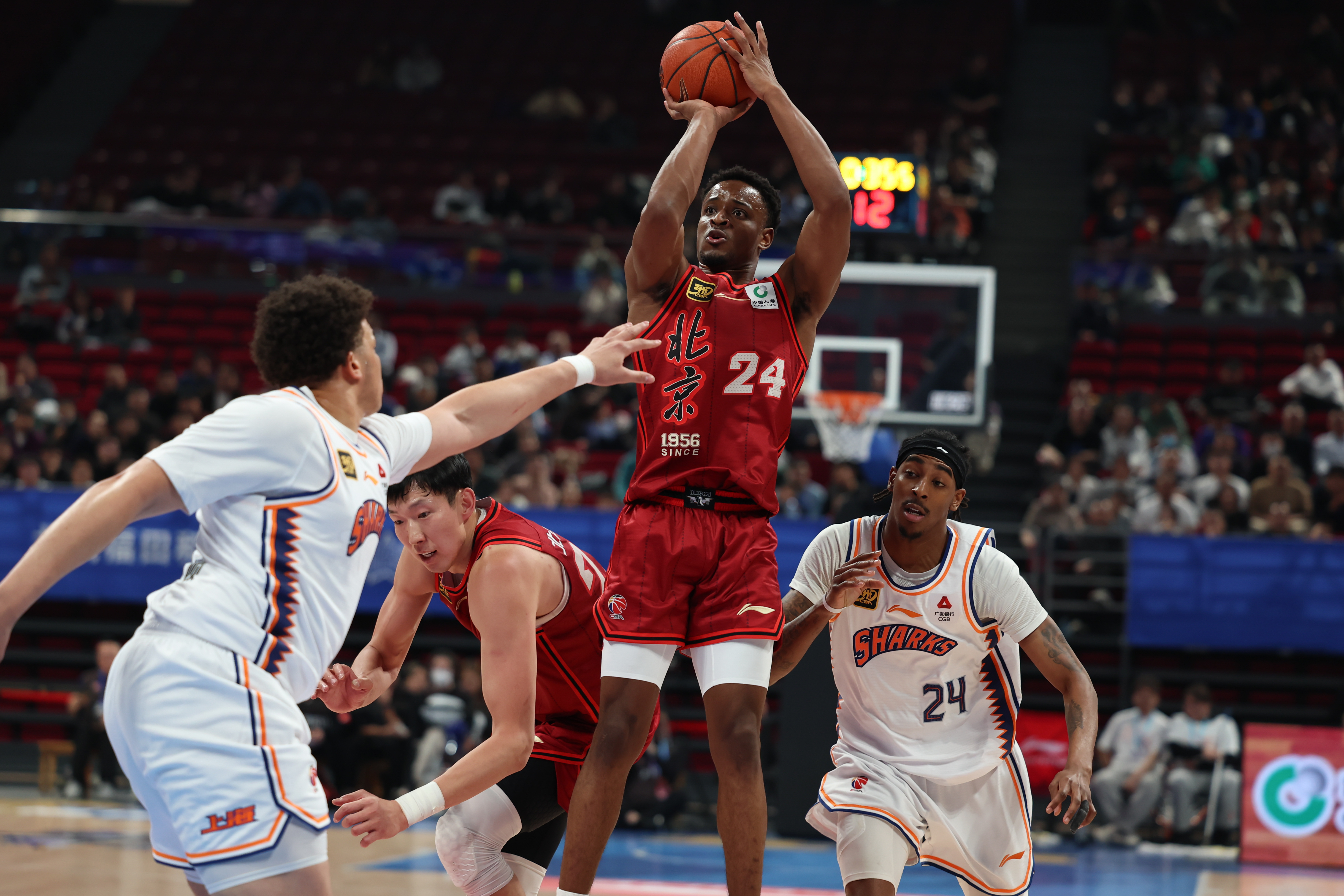 爱游戏课程-包含赛场争夺卓越球员燃起全球篮球热情的词条